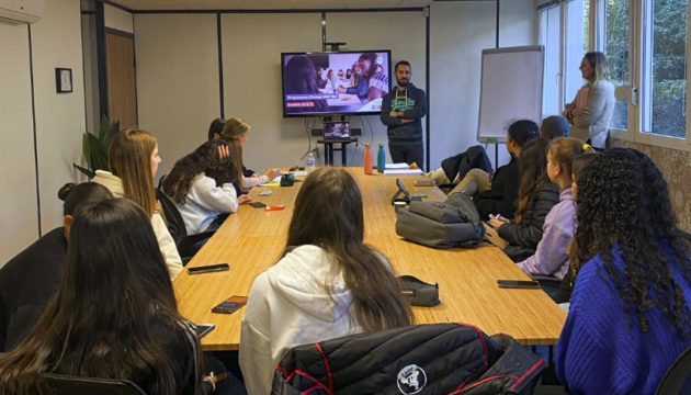 B&Co-Bellegarde-Présentation-Change Mak'her